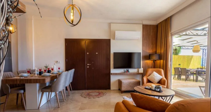 Kaş Villa: Salonun başka bir açısı